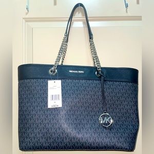 New Michael Kors Tote